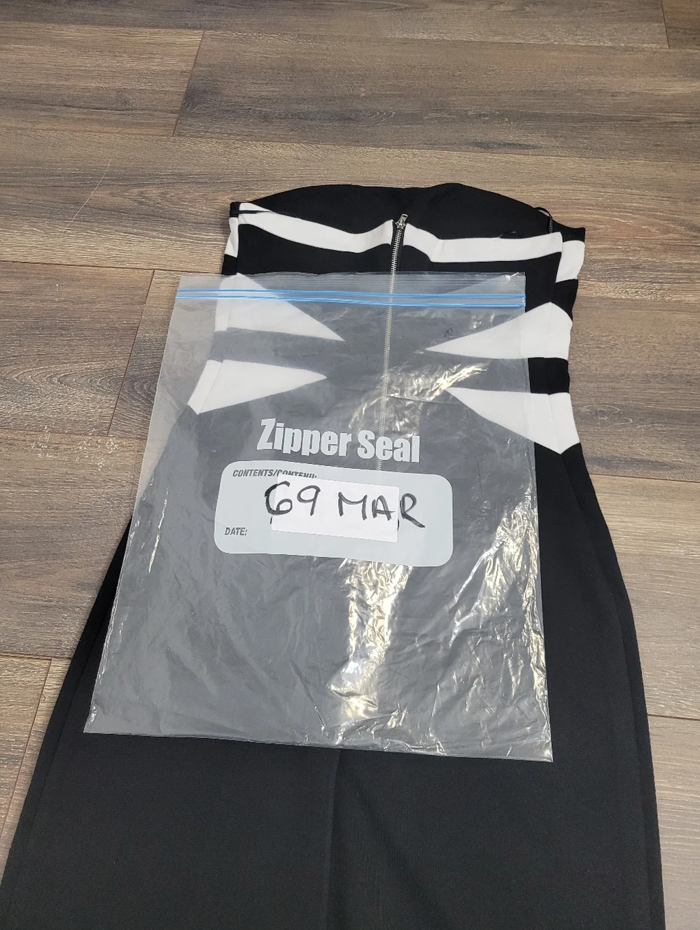 HKR Collection Black White Cocktail Evening Strapless Zipper Back Dress Sz Small - Picture 14 of 14